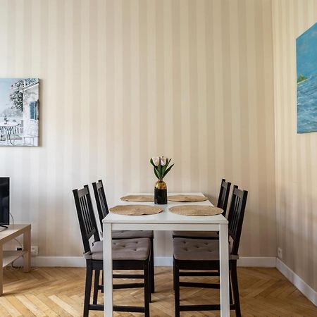 Golden Apartments Warsaw- 3 Separate Rooms - Best Location&Nowy Swiat 외부 사진